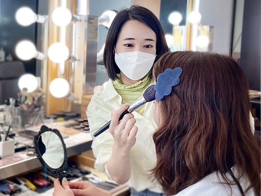 (메이크업 클래스)청담동 메이크업아티스트에게 배우는 메이크업 노하우 | 솜씨당