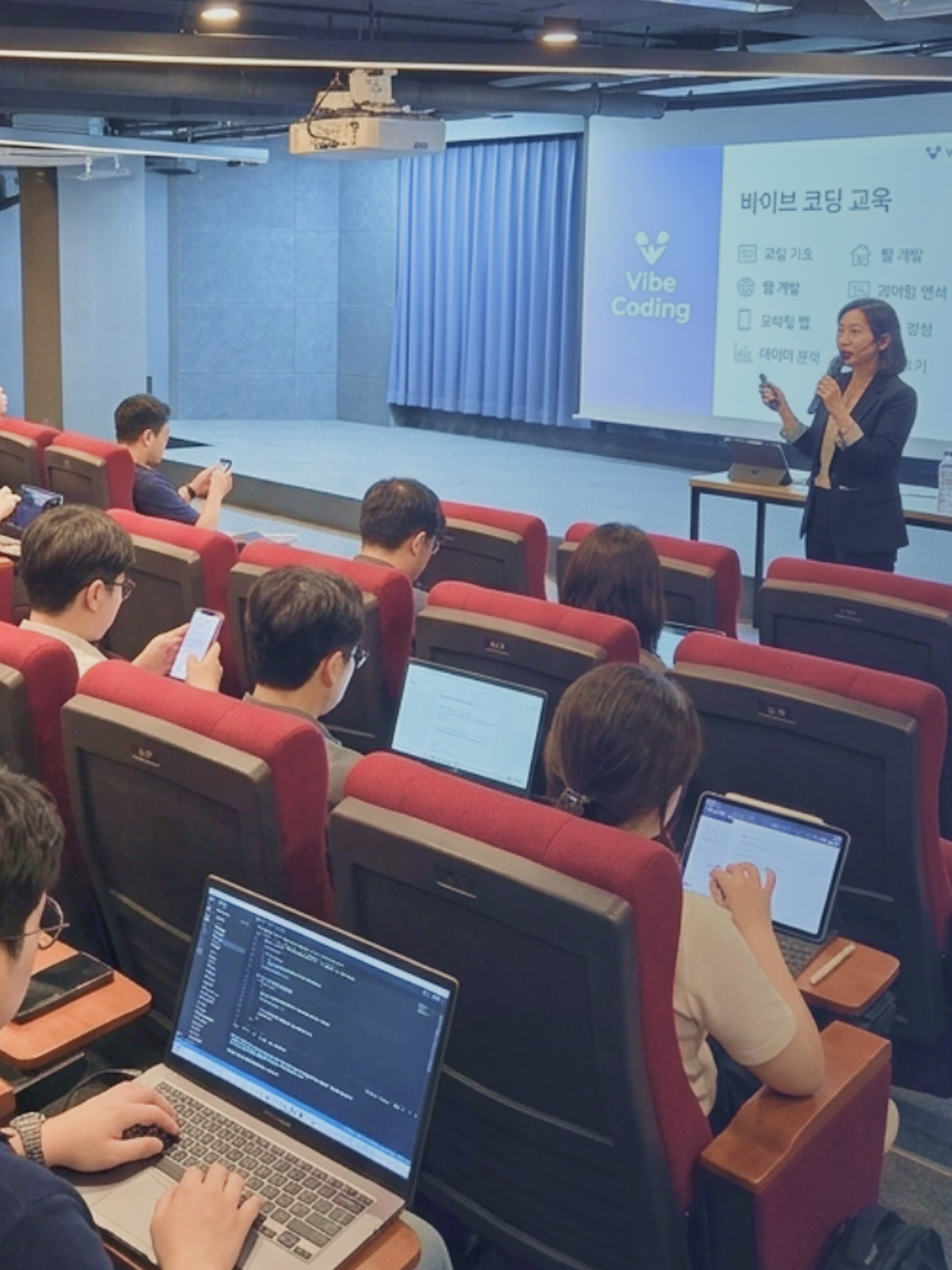 AI 대화로 하루 만에 앱 서비스 완성 클래스